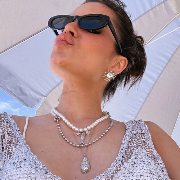 Silver Crab Earrings - Picture 8 of 17